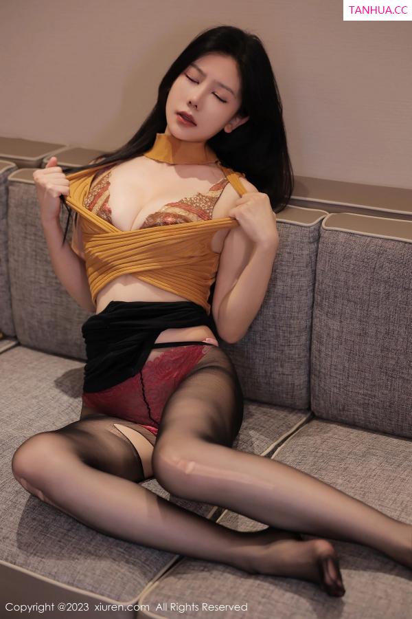 尹甜甜  [XiuRen]高清写真图 2023.06.15 No.6920 尹甜甜 黑丝美腿第52张图片